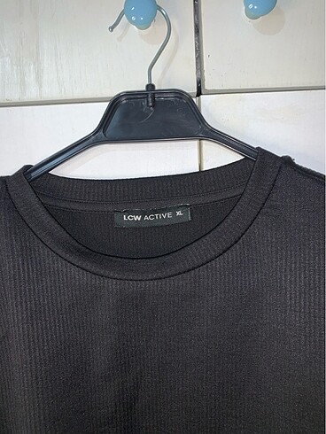 LC Waikiki Uzun kollu crop