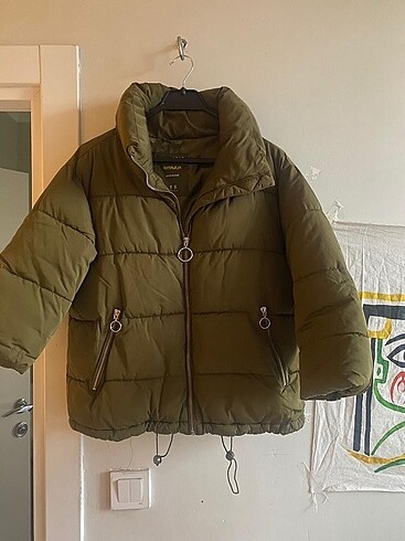 s Beden Pull & Bear Mont