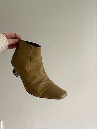 39 Beden Zara Bot