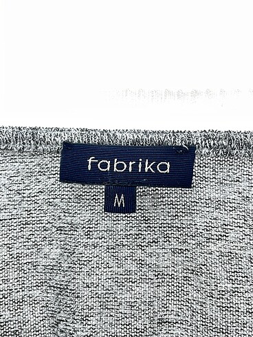 m Beden çeşitli Renk Fabrika Bluz %70 İndirimli.