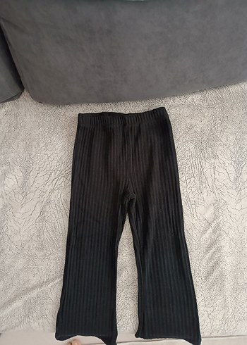4 Yaş Beden sarı Renk kız çocuk Keten Pantolonve siyah tayt