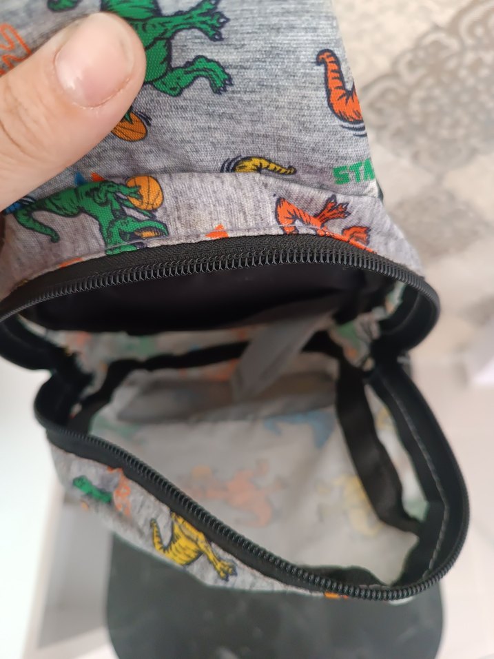 Çok Renkli Gri Çocuk Okul Çantası - Görsel 4