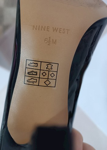Nine West Kadın Siyah Rugan Stiletto Tokalı - Görsel 3