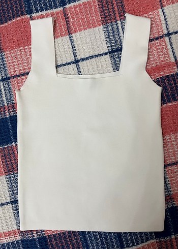 Beyaz Örgü Detaylı Midi Kadın Atlet - Görsel 2