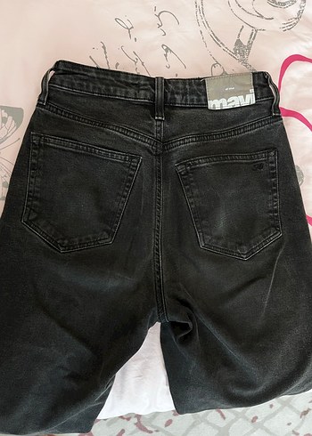 Siyah Kadın Kot Pantolon - Görsel 2