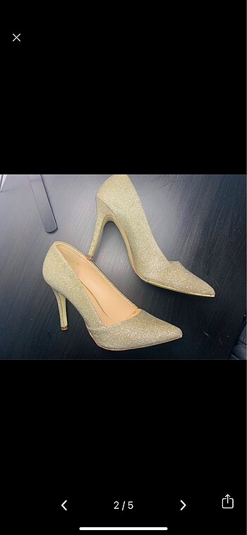Catwalk stiletto