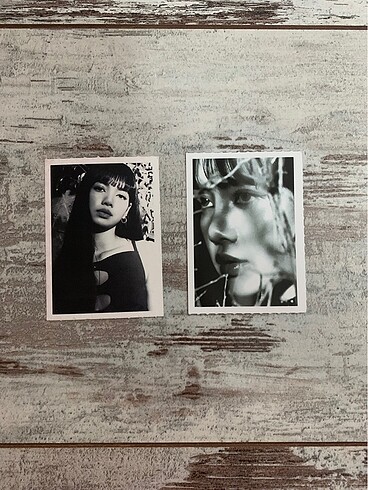 Lisa black white