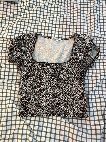leopar crop