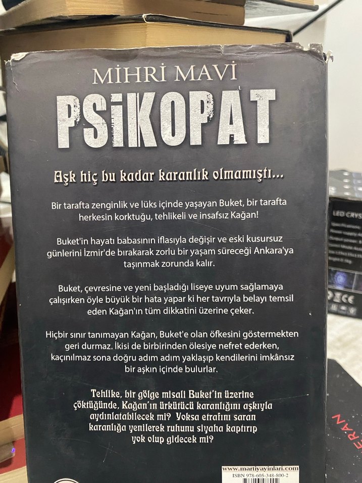 Psikopat - Mihri Mavi - Görsel 2