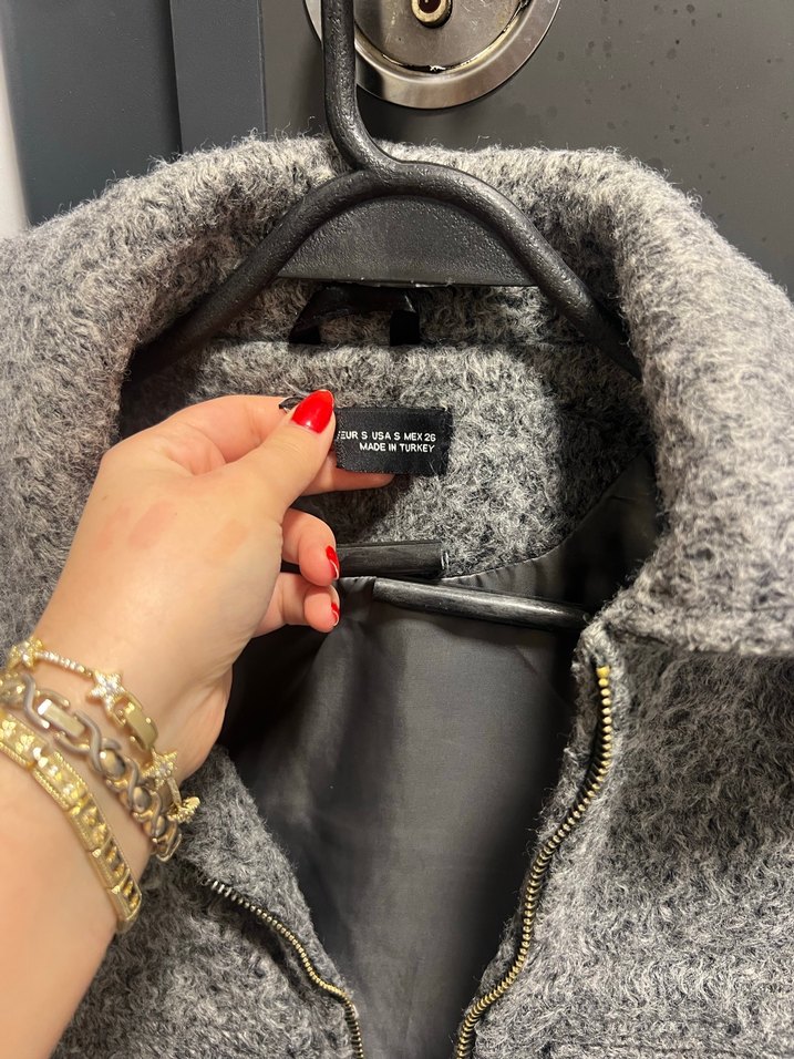 Zara model Gri Kadın Ceket, Rahat Kesim - Görsel 2