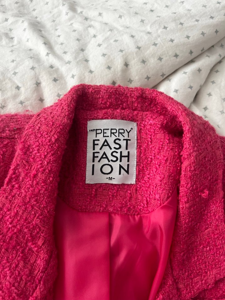 Vatkalı Düğmeli Pembe Kısa Kadın Blazer - Görsel 5