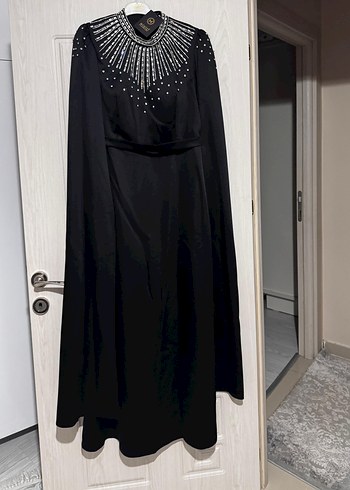 Uzun Siyah Gotik Kadın Abiye Elbise