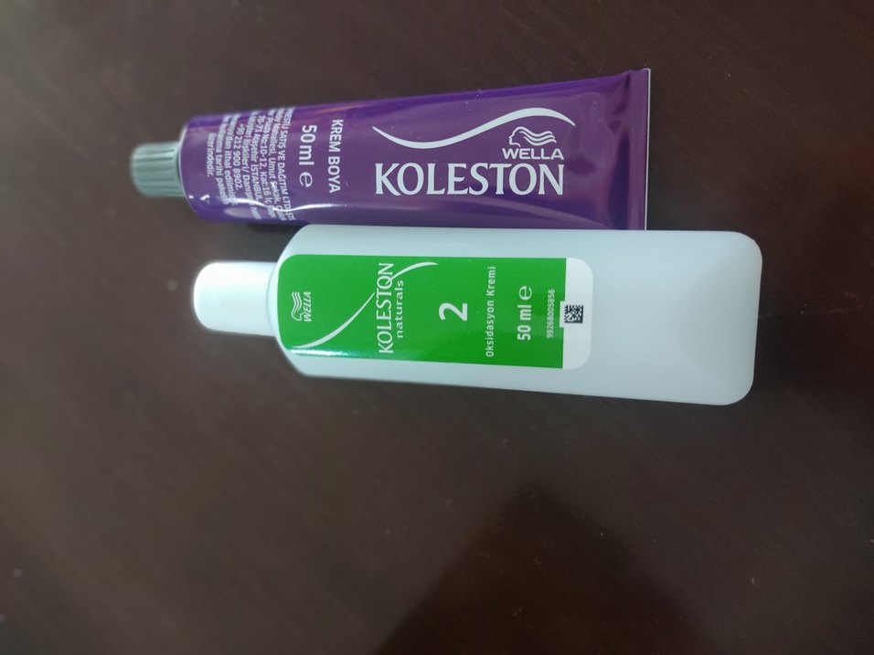 KOLESTON 2/0 SİYAH SAÇ BOYASI - Görsel 5