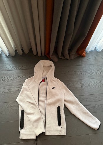 Erkek beyaz nike tech fleece