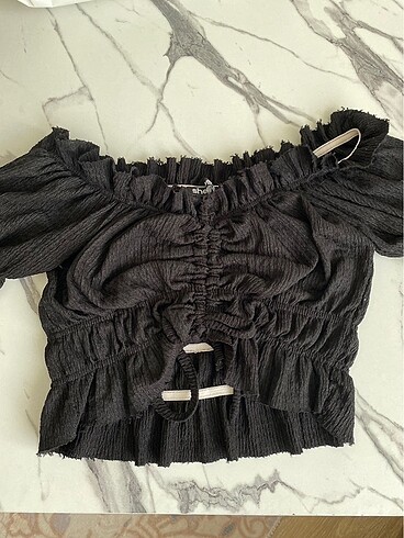 s-m beden siyah crop
