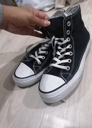 38 Beden siyah Renk Converse ayakkabı