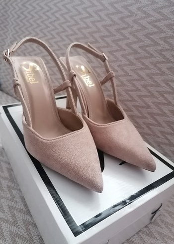 Bej Süet Tokalı Stiletto Kadın Ayakkabı - Görsel 3
