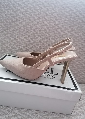 Bej Süet Tokalı Stiletto Kadın Ayakkabı - Görsel 2