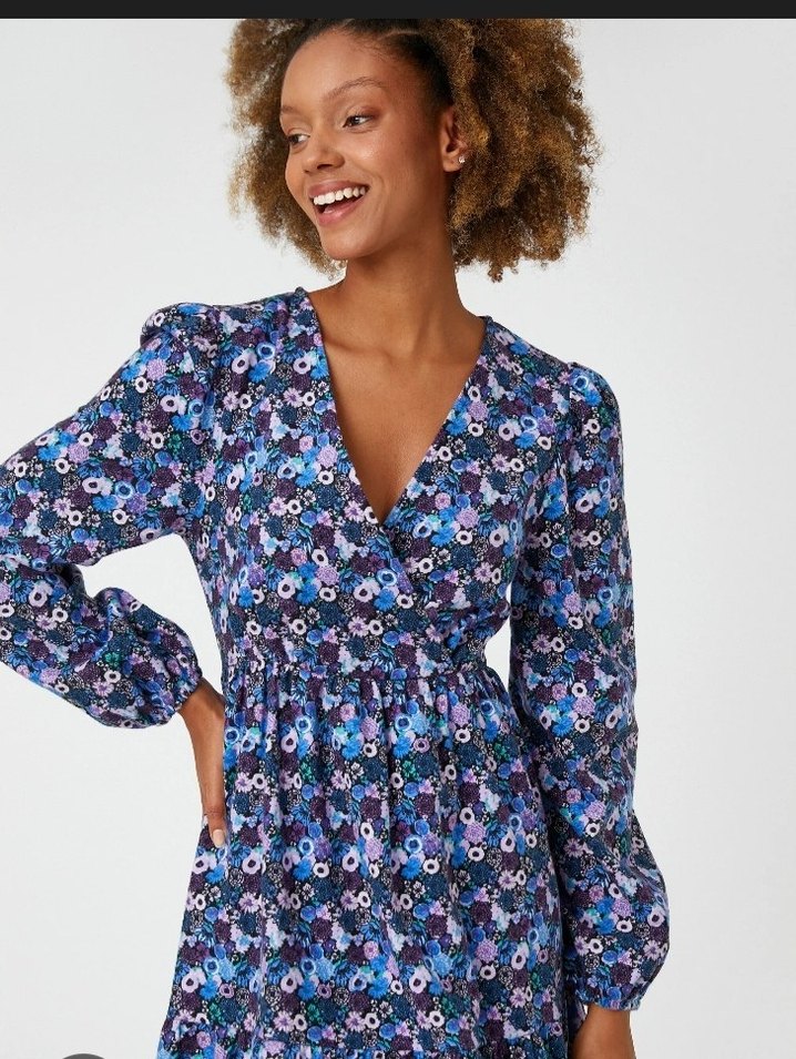 Uzun Kollu V Yaka Midi Desenli Elbise - Görsel 2