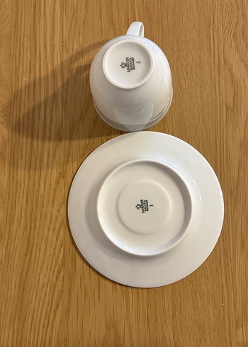 Gri Çiçek Desenli Beyaz Porselen Fincan - Görsel 3