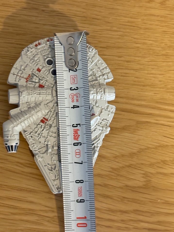 Millennium Falcon Figür - Görsel 3