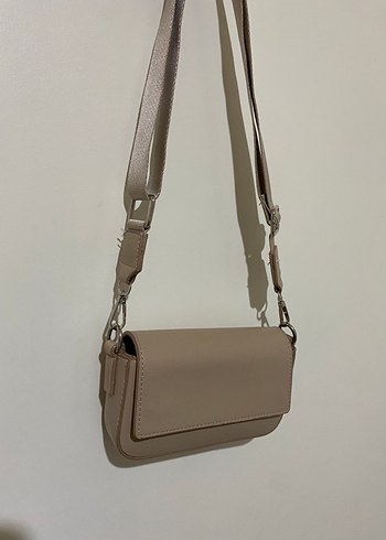 Bej Deri Kemer Detaylı Kadın Çanta - Görsel 2