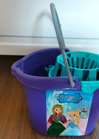 Karlar ülkesi Vileda ve kürek seti - Görsel 2