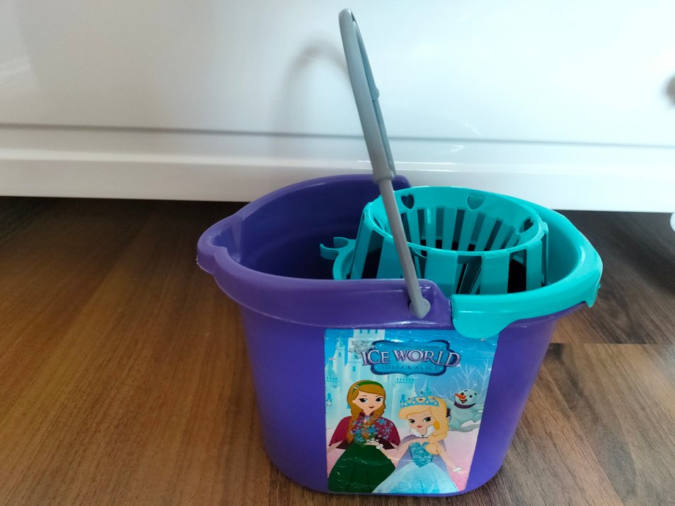 Karlar ülkesi Vileda ve kürek seti - Görsel 2