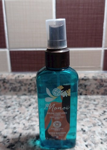  Beden Renk Yves Rocher Monoi Vücut Parfümü 125 ml