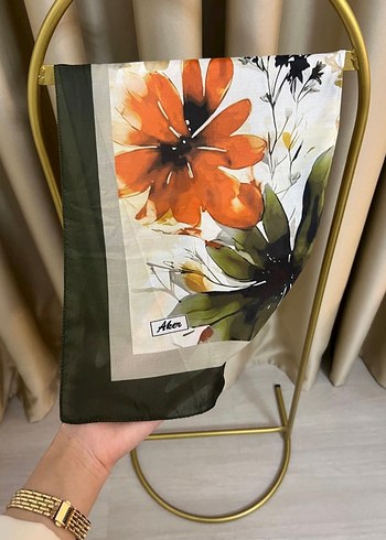 Haki Bohem Çiçek Desenli Aker Şal