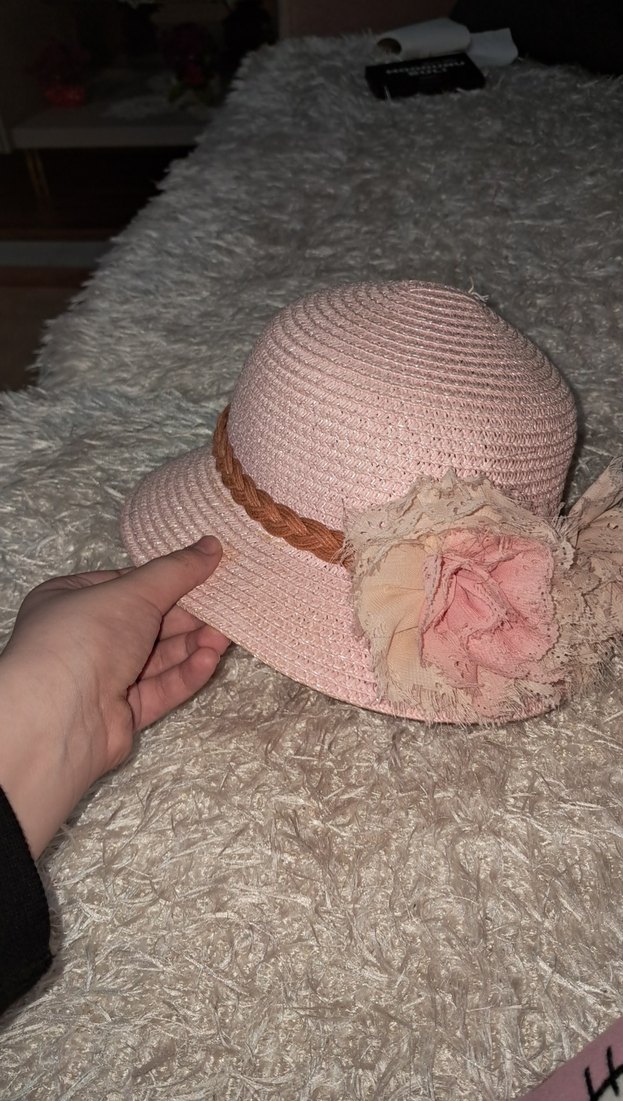 Pembe Nakışlı Fırfırlı Kız Çocuk Şapkası - Görsel 4