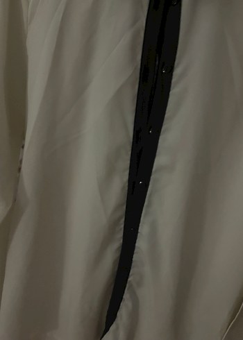 sırt dekolteli dantelli beyaz gömlek - Görsel 5