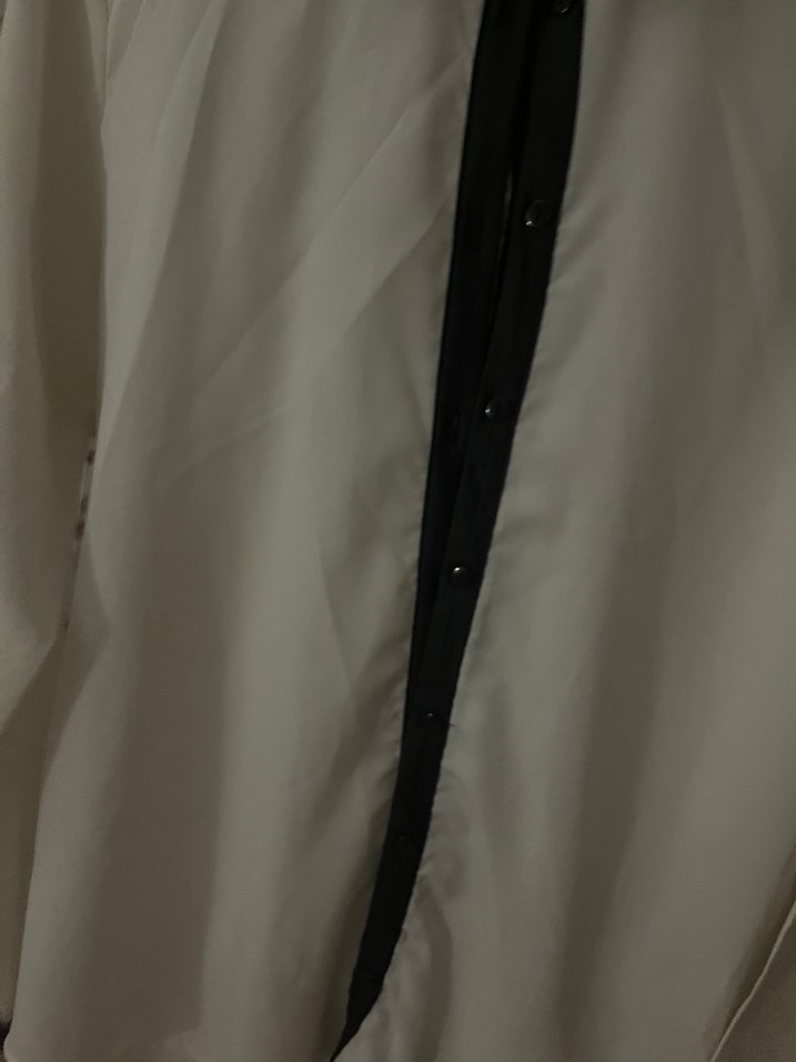 sırt dekolteli dantelli beyaz gömlek - Görsel 5