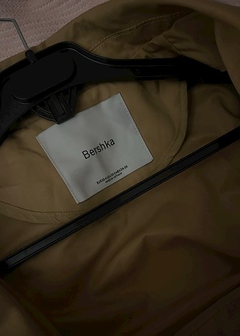 Bershka trenckot yelek - Görsel 6