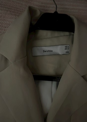 bershka beli pencereli blazer ceket - Görsel 5