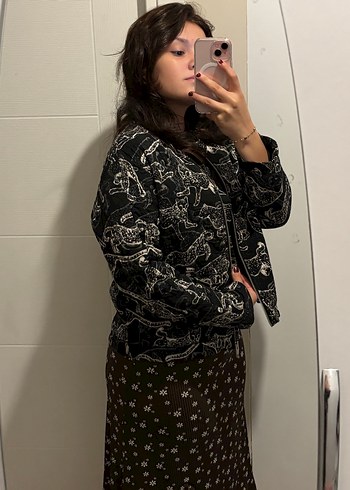 H&M Yılan Desenli Siyah Midi Ceket