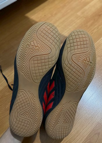 Kırmızı Erkek Futbol Ayakkabısı Velcro Bağlı