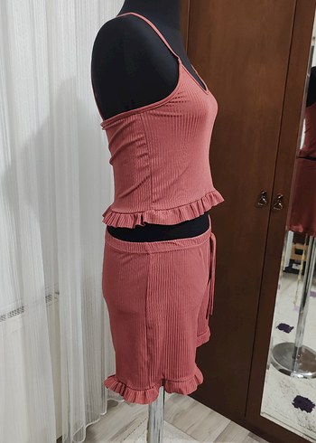 l Beden Gülkurusu Pijama