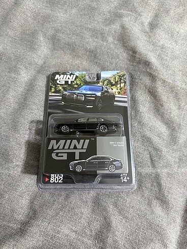 Mini gt 802 BMW i7