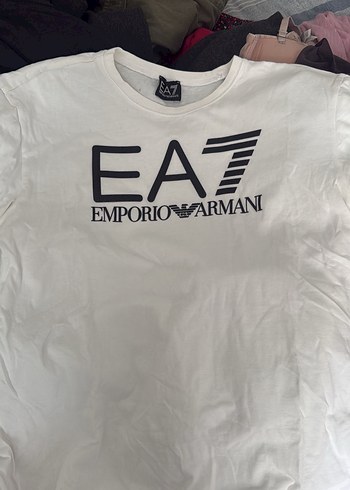 Emporio Armani Beyaz Erkek Kisa Kollu Baskili Tisort