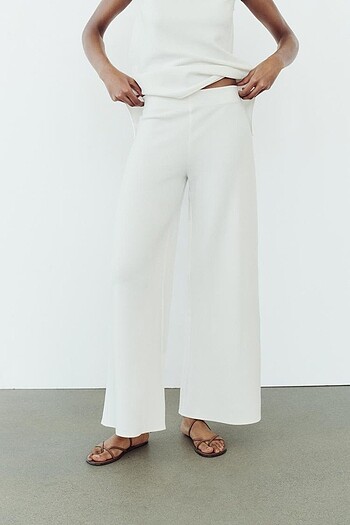Zara Soft Dokulu Geniş Paça Pantolon