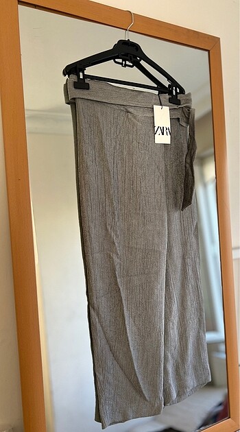 Zara Kuşaklı Rahat Pantolon