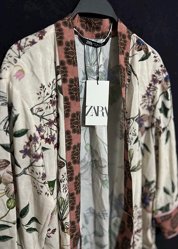 s Beden çeşitli Renk Zara Çiçek Desenli Kimono