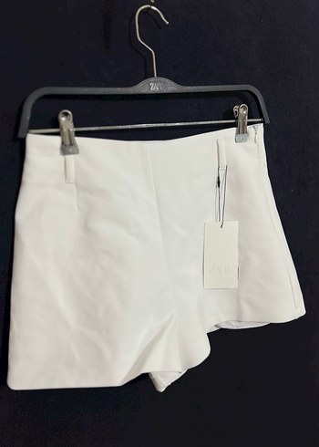 Zara Beyaz Şort - Görsel 4