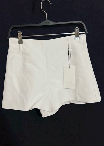 Zara Beyaz Şort - Görsel 3