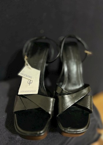 Stradivarius Platform Topuklu Ayakkabı - Görsel 7