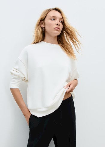 Stradivarius Yumuşak Dokulu Sweatshirt