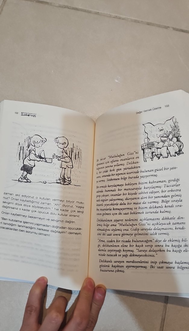 Şu Hortumlu Dünyada Fil Yalnız Bir Hayvandır - Görsel 2