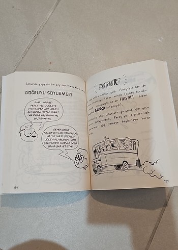 Danny Dandini Süpersonik Denizaltı Kitabı - Görsel 2