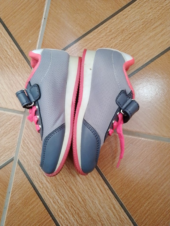 22 numara Kadın Gri-Pembe 
 Spor Ayakkabı - Görsel 2